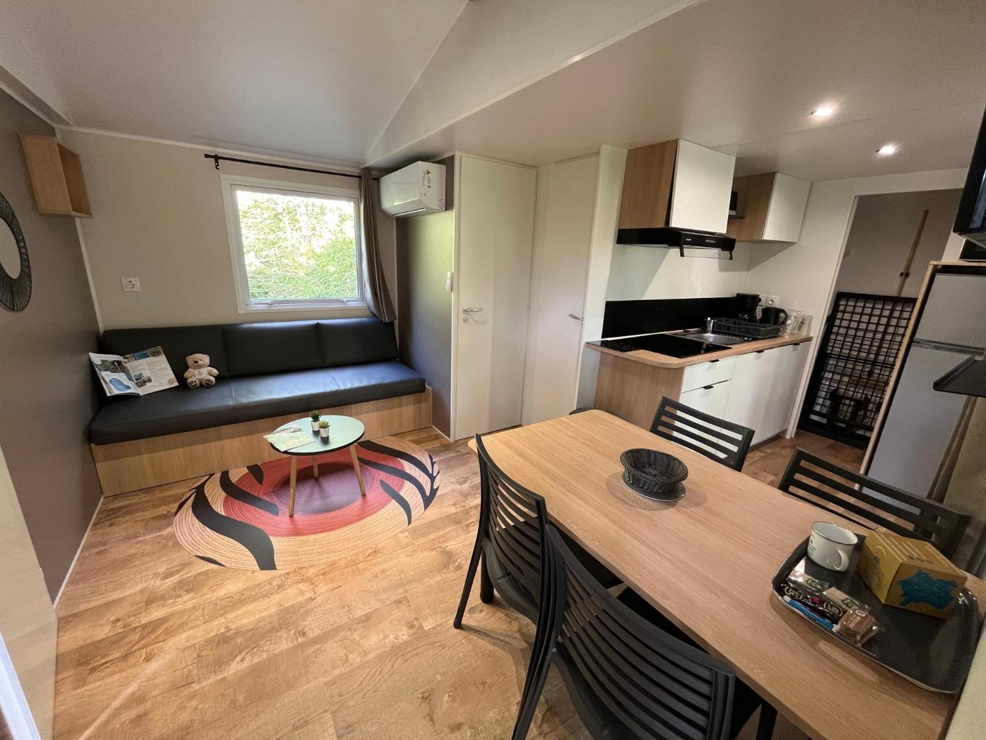 Camping De Montlouis sur Loire Bagian luar foto