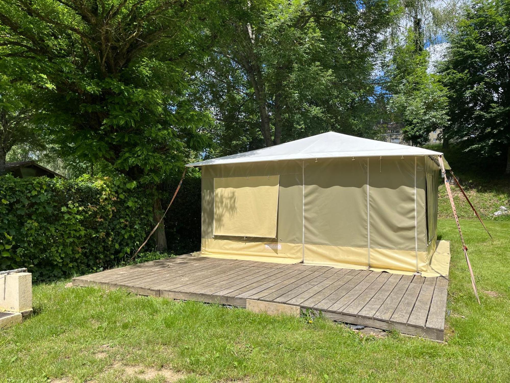 Camping De Montlouis sur Loire Bagian luar foto